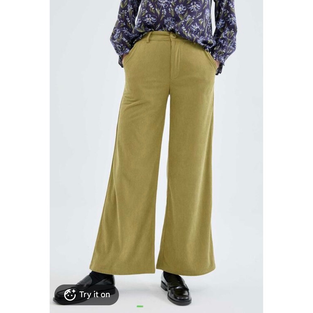 Compania Fantastica Womens Size Medium Chartreuse Green Wide Leg Corduroy Pants